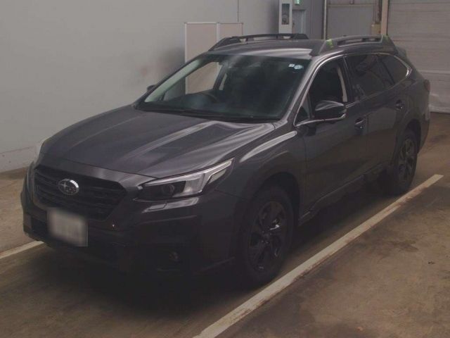 30010 Subaru Legacy outback BT5 2022 г. (TAA Kantou)